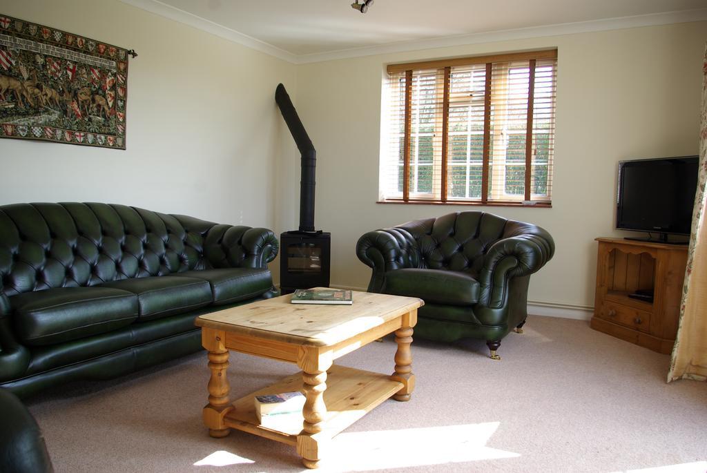 Leeds Castle Holiday Cottages Maidstone Szoba fotó