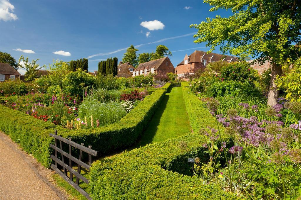 Leeds Castle Holiday Cottages Maidstone Szoba fotó